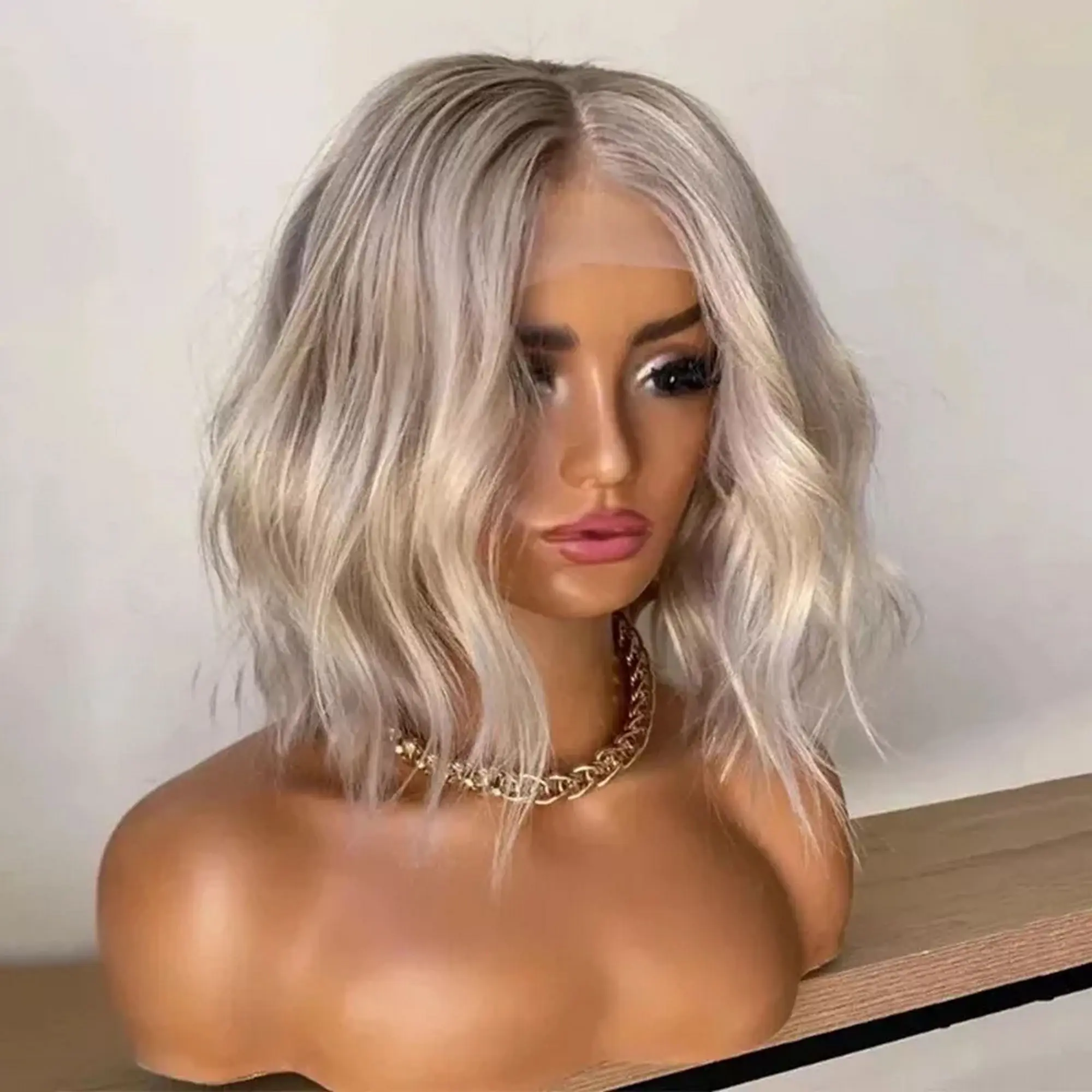 

New Style Short Natural Wave Synthetic Lace Top Wigs Ombre Gray Platinum Blonde Realistic Look Premium Wig High Temperature Silk