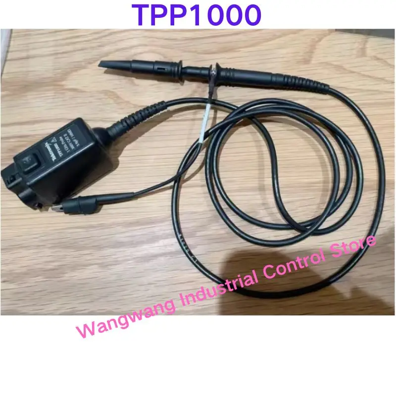 

Проверенный б/у осциллографический пробник TPP1000