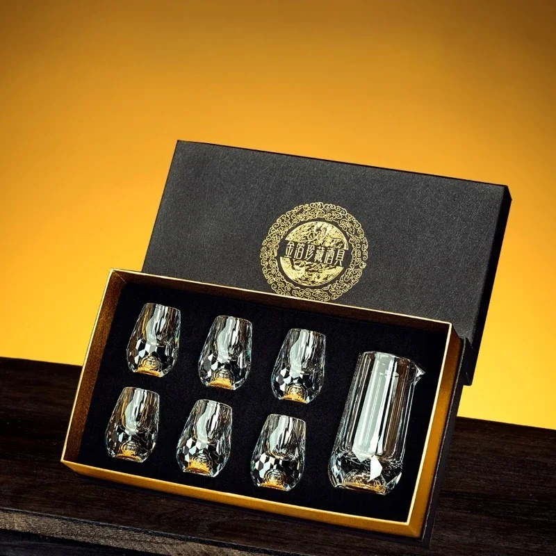 Crystal Diamond Cut Face Baijiu Cup Set Household Glass Wine Dispenser One Cup Gift Box  Premium Light Luxury Wine Set