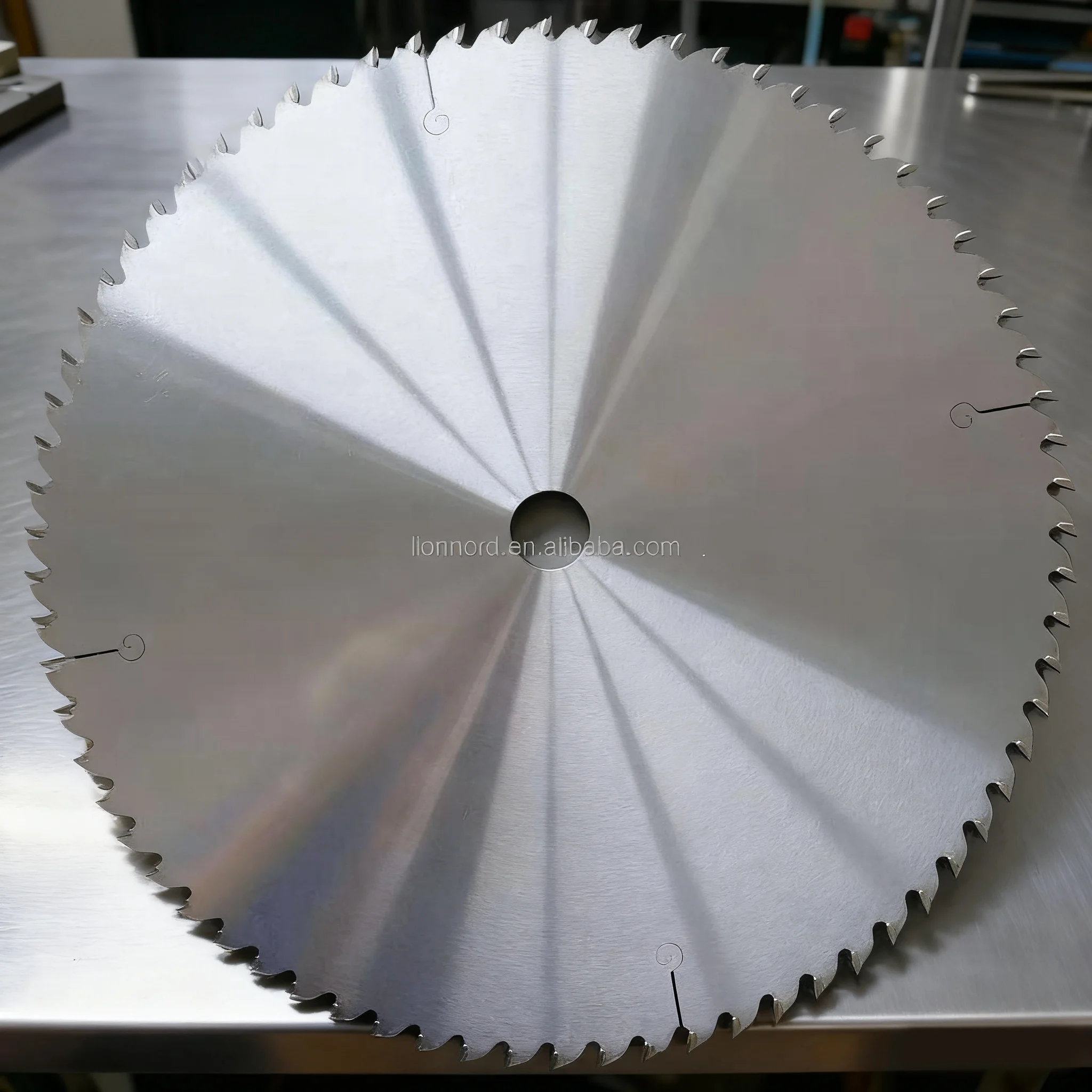 Industrial 600mm Tct  Log Saw Blades Carbide Wood Circular Saw Blade for Wood Cutting
