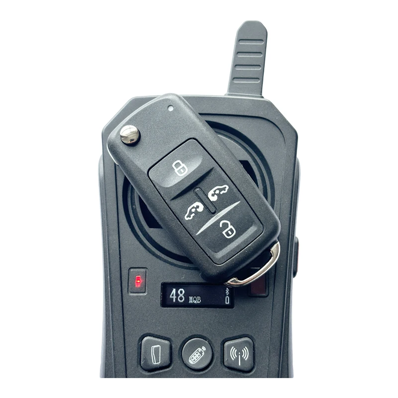 TXK001152 7N0837202A 434MHz Flip Key Fob 4+1 Button With ID48 MQB48 Chip For VW Sharan Multivan Aftermarket Car Key Control