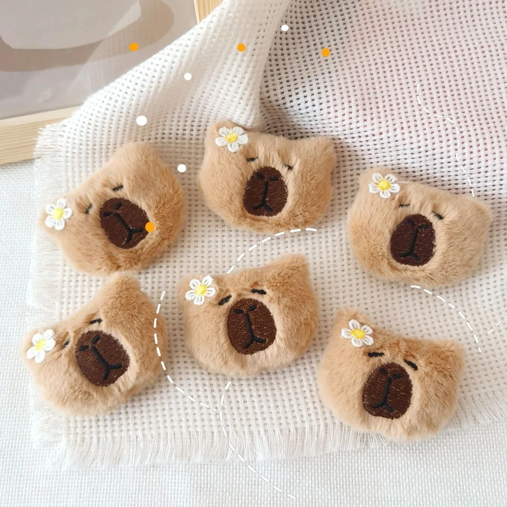 لطيف الكرتون كابيبارا بروش دمية الأزياء أفخم بروش لينة رقيق الملابس شارة دبابيس #5