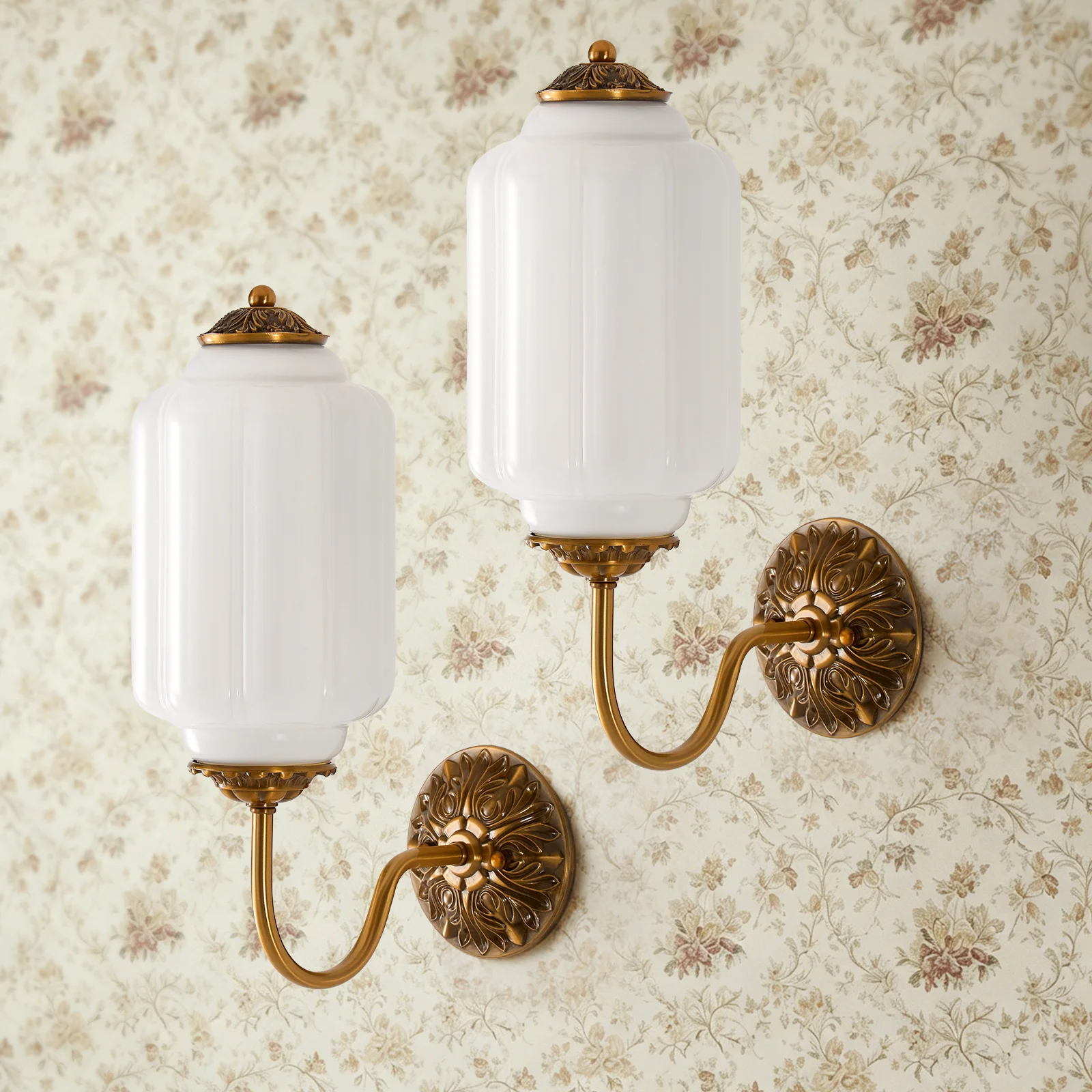 

Nordic Milk Glass Wall Lamp Metal Bedside Light Balcony Bedroom Living Room Corridor Passage 3000K Retro Antique Wall Sconces