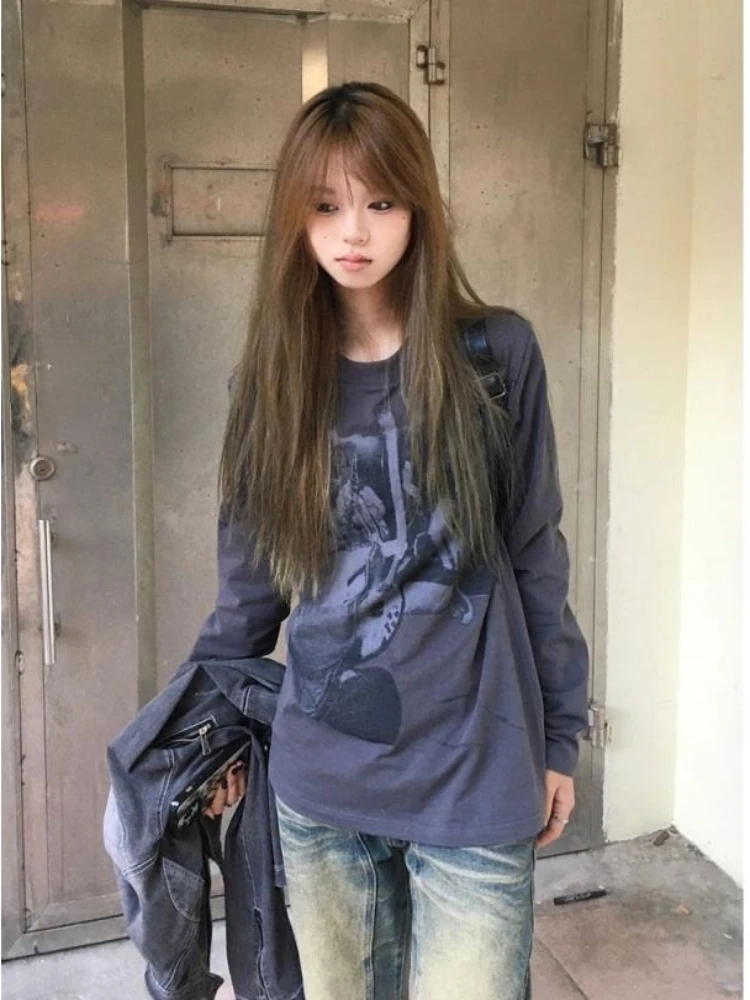 

HOUZHOU Harajuku Graphic T-shirts Women Vintage Y2k Gothic Loose Long Sleeve Tees Grunge Retro Punk Streetwear Print T-shirts