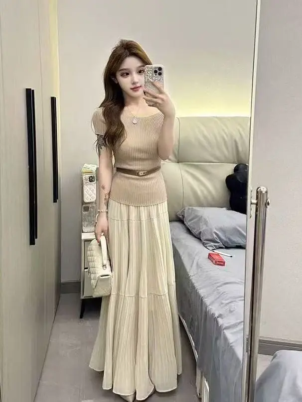 

Трикотаж для похудения, топ с высокой талией, драпированная плиссированная юбка длиной f, комплект из двух предметов, моющийся универсальный женский ансамбль