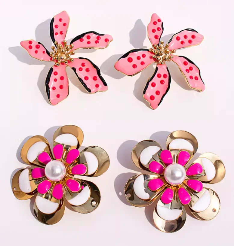 Foreign trade jewelry handmade enamel three-dimensional flower earrings fashion Pearl stamens exaggerated big pink earrings.