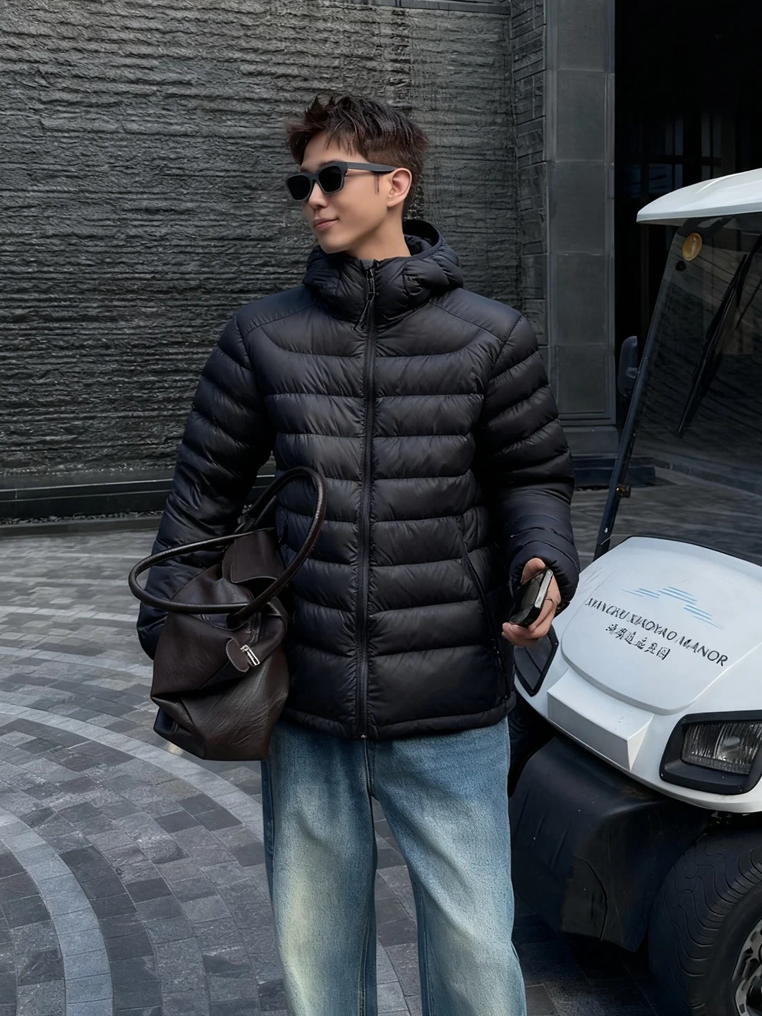 

Black Lightweight Men's down Jacket Outdoor Winter Sport Anti-Cold Coat Cleanfit Cotton Padded Coat Slim Fit Long Sleeve Zipper