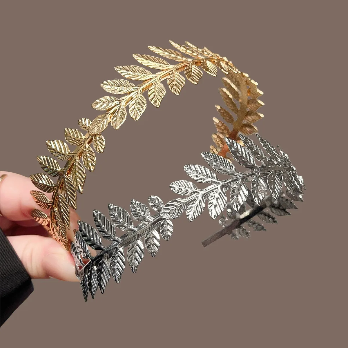 Roman Leaf Branch Dainty Hair Crown Tiara Greek Goddess Alice Heabdband For Women Head Dress Boho Bridal Bride Wedding Jewelry
