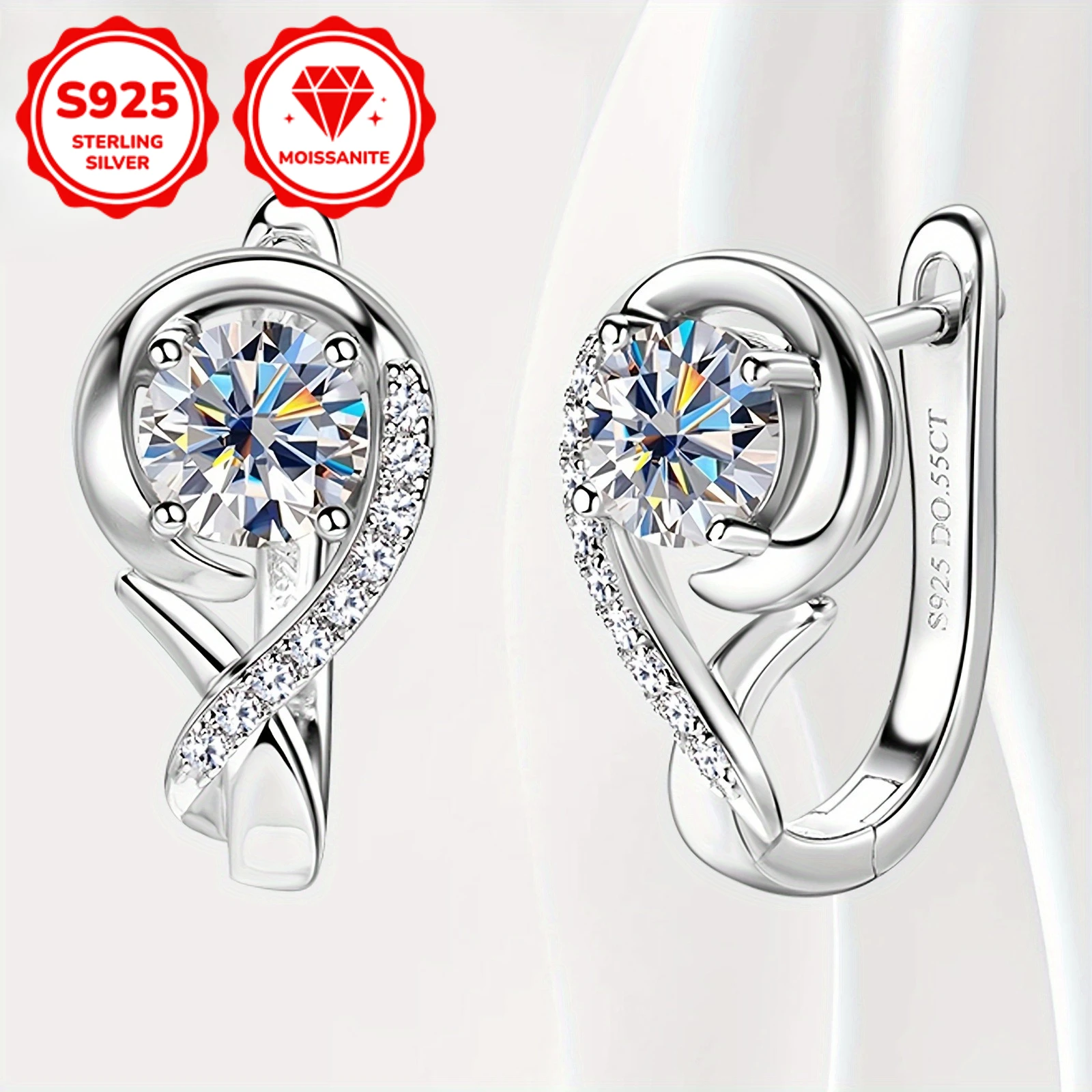 

1pair 0.5 Carat These 925 Sterling Silver Moissanite Earrings Are Stylish and Elegant Symmetrical Pieces.