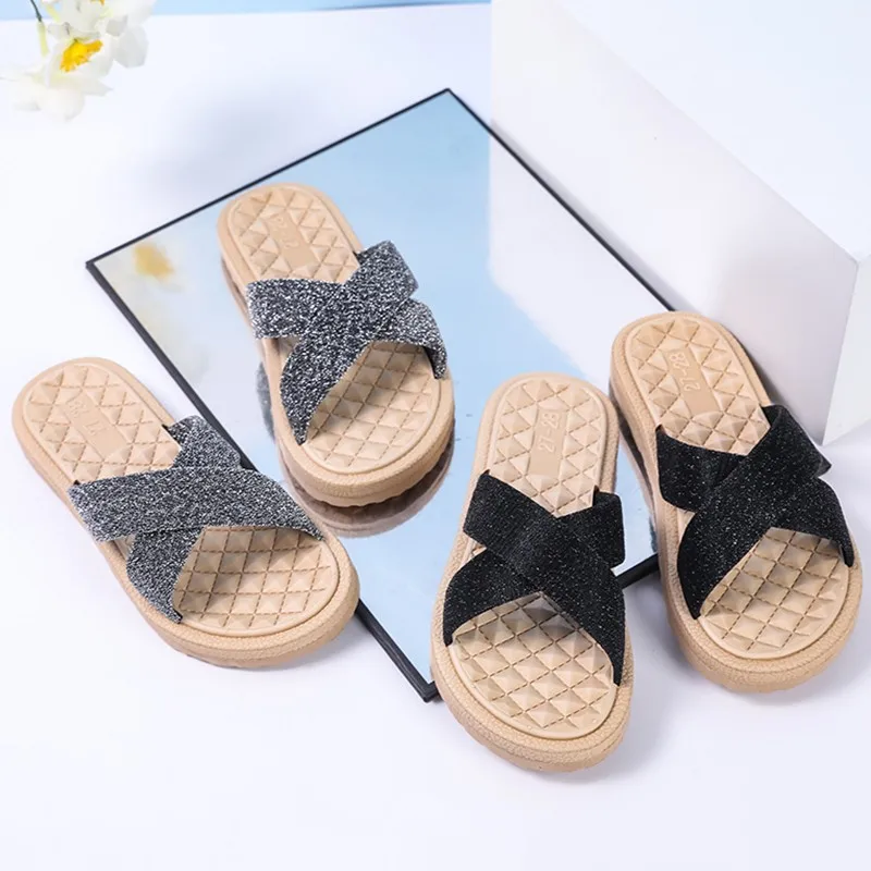 2026 New Girls Black Children Summer Slippers Causal Shoes Cross Tied Open-toe Outdoor Kids Beach Flat Slippers Non-slip Simple