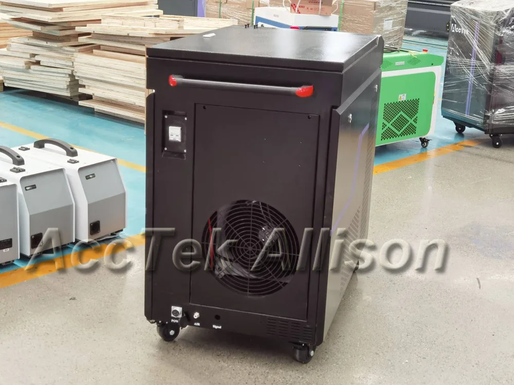 Hand Held Pulse Portable JPT 500w 100w 200w Rust Oil Removal Fiber Laser Cleaning Machines For Wood Metal Stone Brick