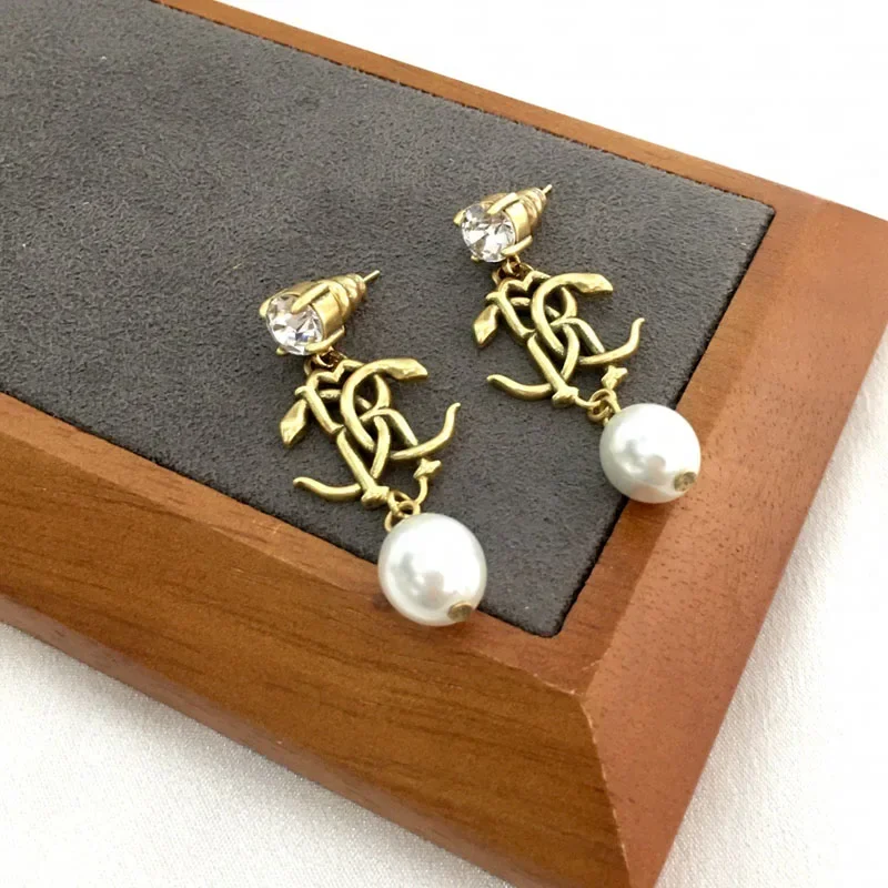 Double Spirit Snake Pearl Earrings Female High-level Sense of Personality Temperament Diamond-set Snake Earrings for Gift