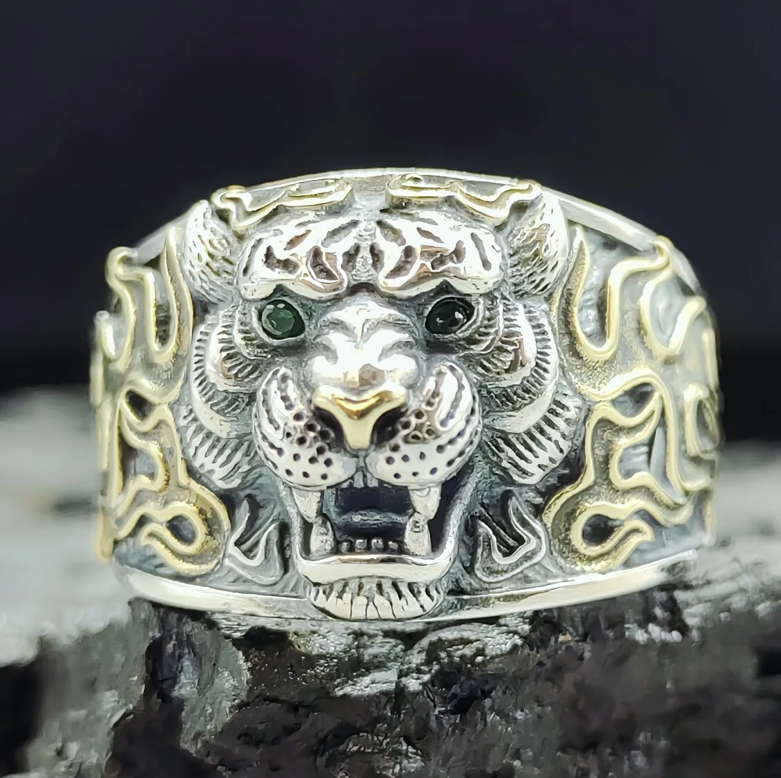 

S925 pure silver European and American fashion tiger men's domineering tiger head ring exaggerated personality trendy accessory