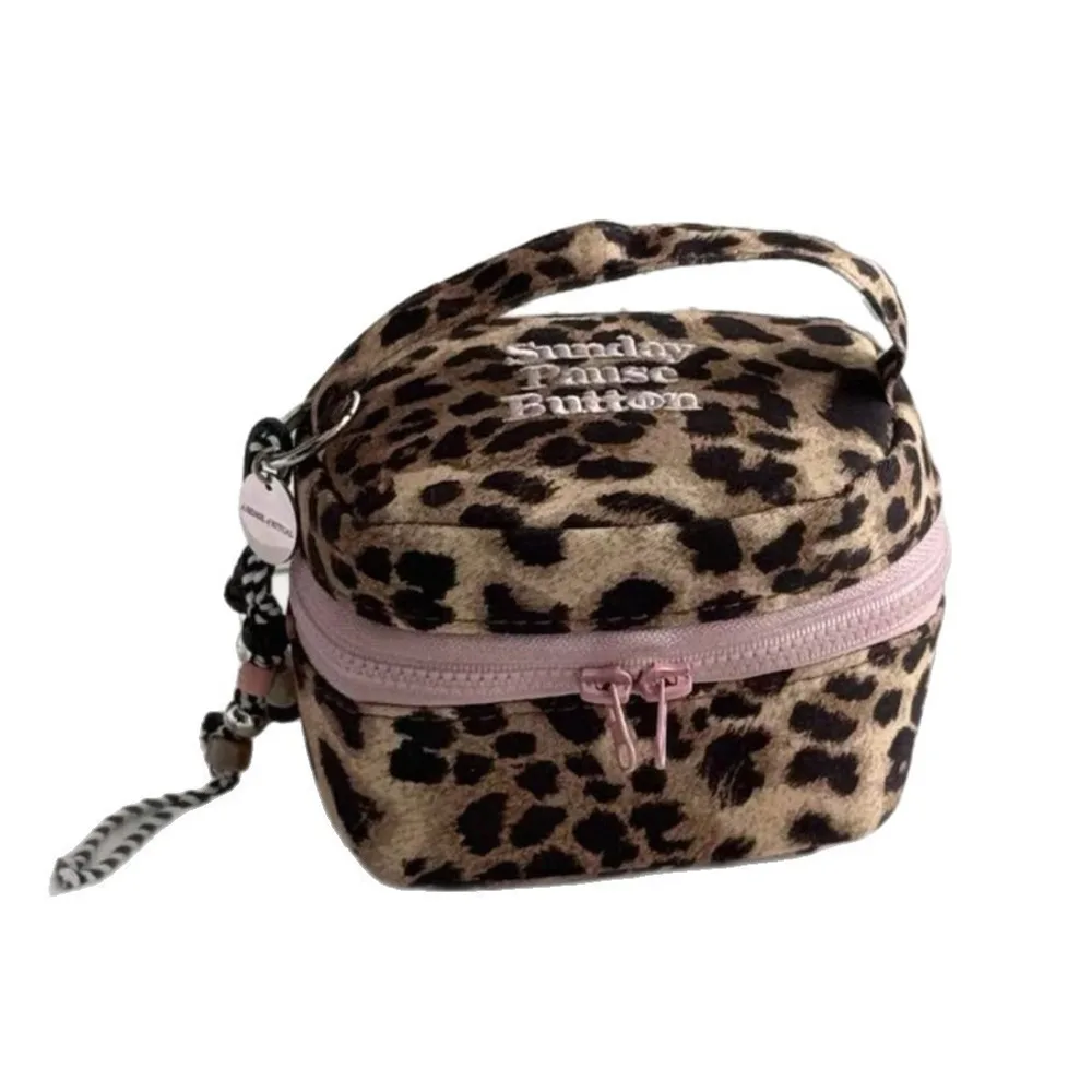 

Portable Leopard Print Square Storage Box Handheld Zipper Design Makeup Bag Small Cosmetic Pouch Women Girls