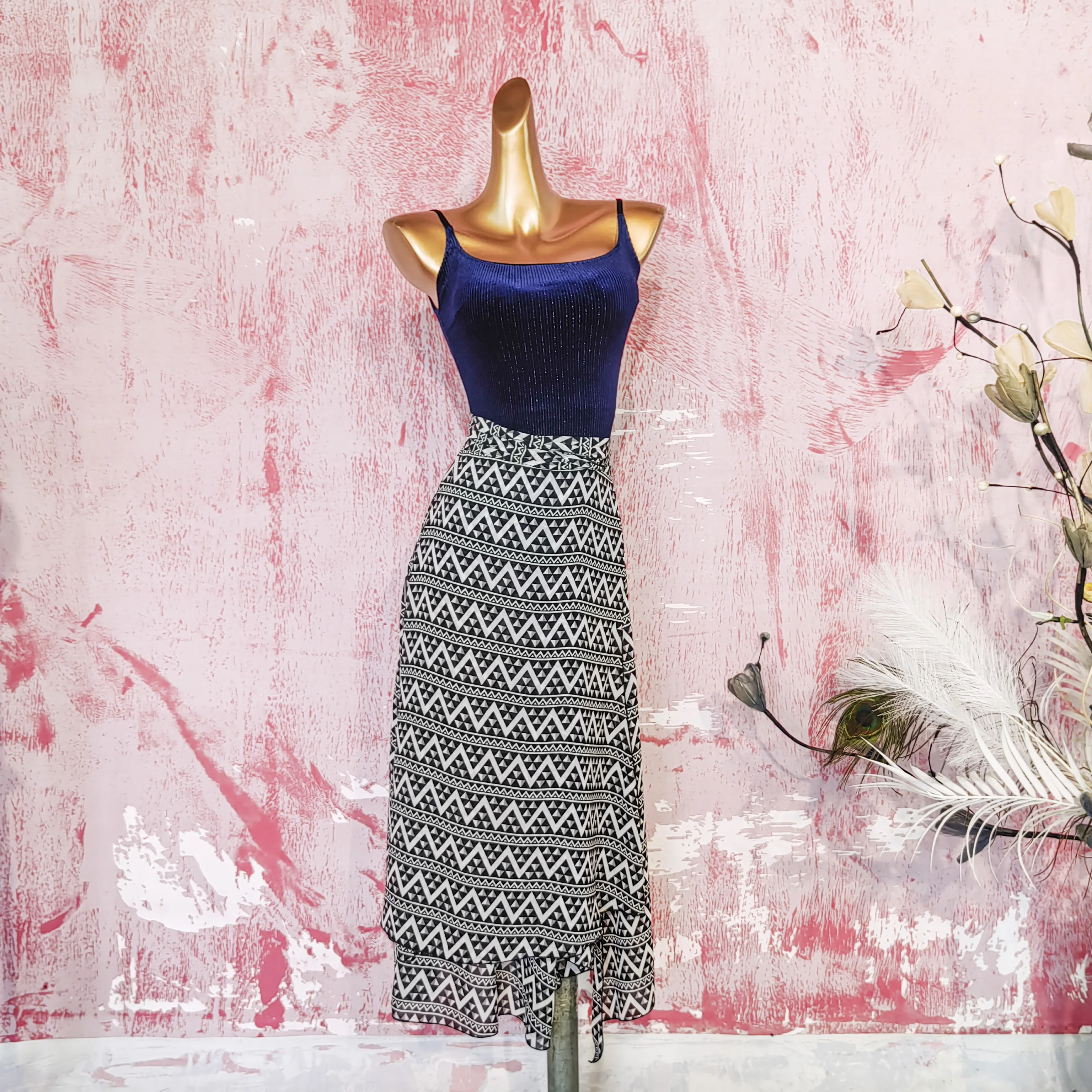 Robe de danse latine d'été robe latine rouge noir Rumba ChaCha jupe latine sans manches justaucorps robes latines 233 USA