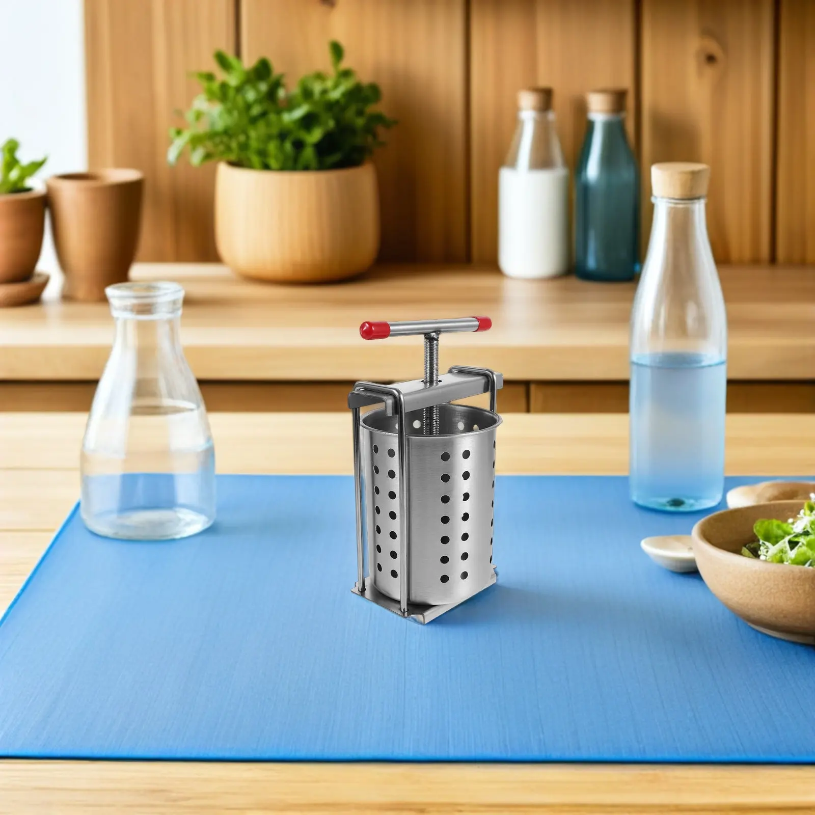 Manual Food Press 1.2L Stainless Steel Handheld Juice Honey Extraction Press Home Brewing Vegetable Citrus Juicer view 6
