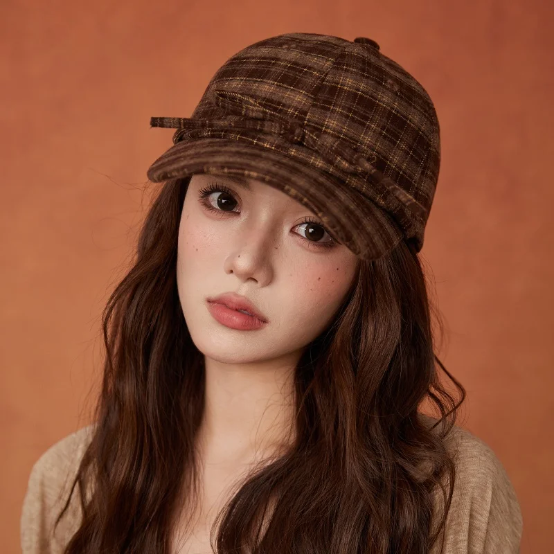 Japanese Retro Coffee Colored Plaid Baseball Cap for Girls Versatile Duckbill Hat Fur Bow Autumn Winter Commuting Accessory