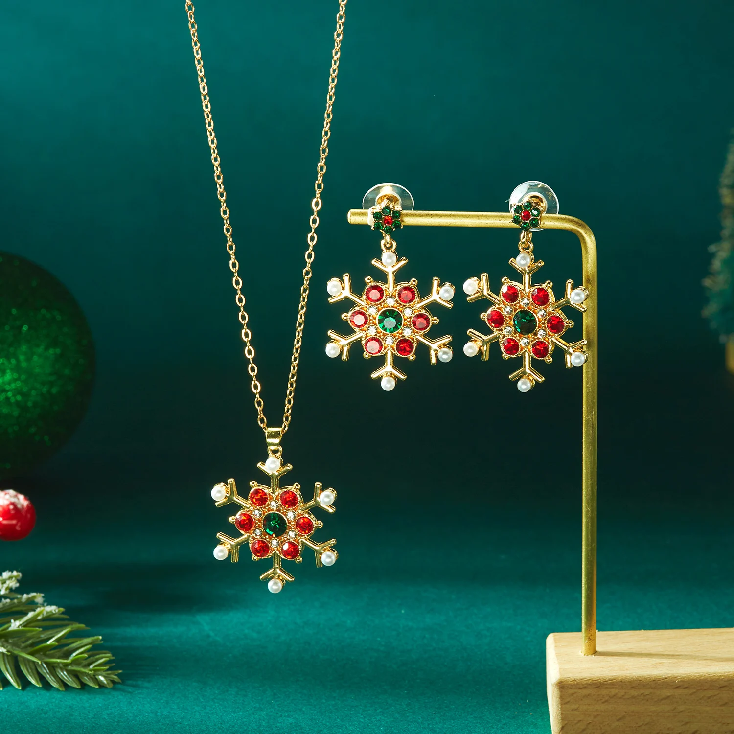 Modisches Weihnachts-Schneeflocken-Anhänger-Halsketten- und Ohrring-Set für Damen, Kristall-Zirkon-Perlen-Ohrhänger, Choker-Schmuck – Detail 6