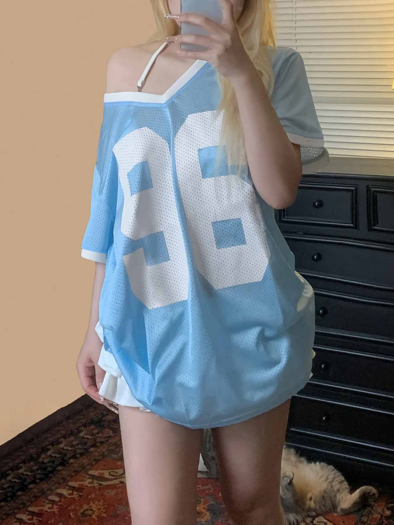Traje Sexy picante para chica, camiseta de Jersey de malla, camiseta holgada de tela de poliéster con cuello en V para mujer, ropa deportiva de moda, Top informal Y2k