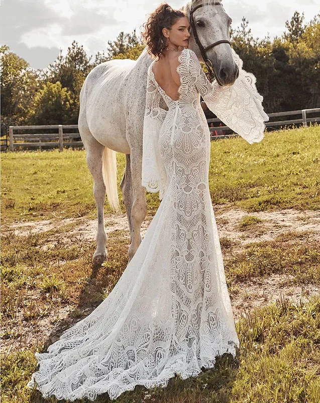 Fishtail Elegant White Rustic Lace Wedding Dresses V Neck Flared Long Sleeve Trailing Floor Length Bridal Gowns Customized