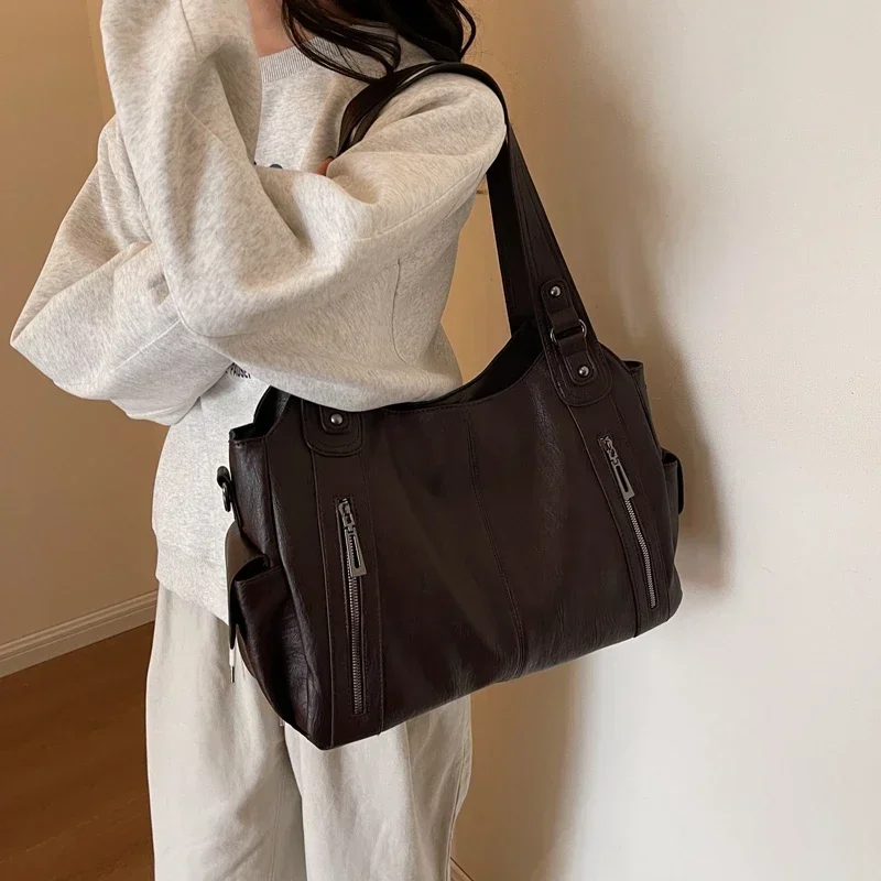 High Quality PU High Capacity Sewing Zipper Fashion Shoulder Bags Solid Versatile Crossbody Bag 2024 Hot Sale Bags for Women