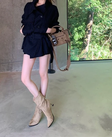 Chaqueta cortavientos con solapa a rayas para mujer en otoño 2025, nuevo Top de longitud media con temperamento suelto de alta gama