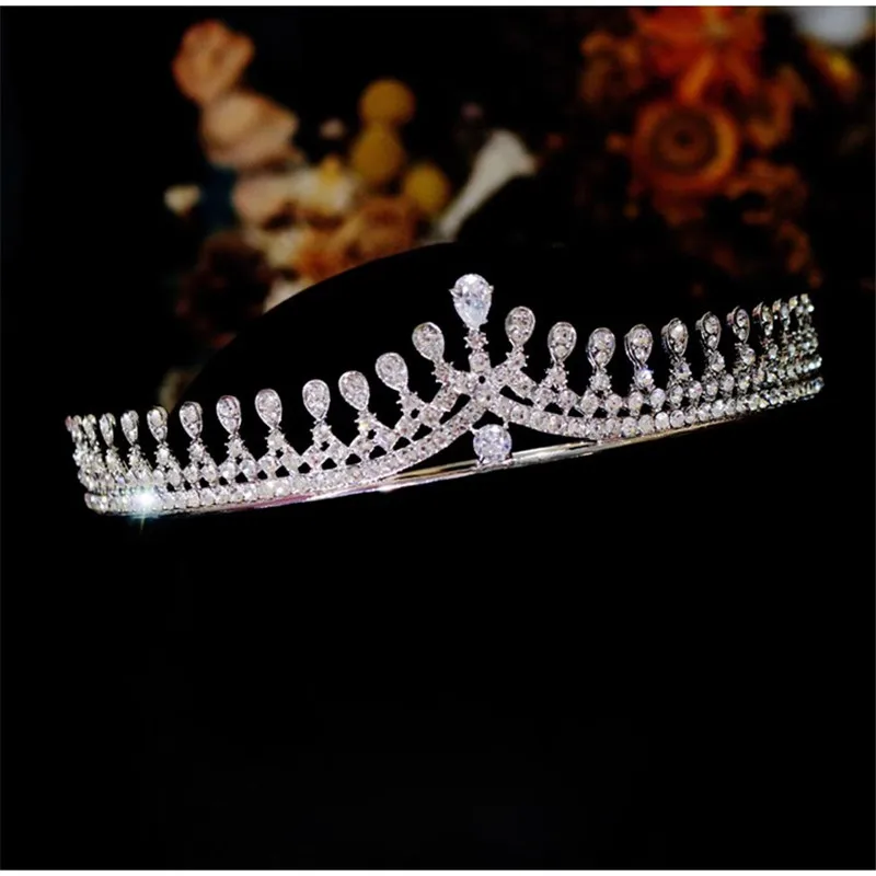 CC Crowns for Wedding Women Accessories 3.5cm Height Bridal Headbands Engagement Crown Simple Design Tiaras Crystal FO060