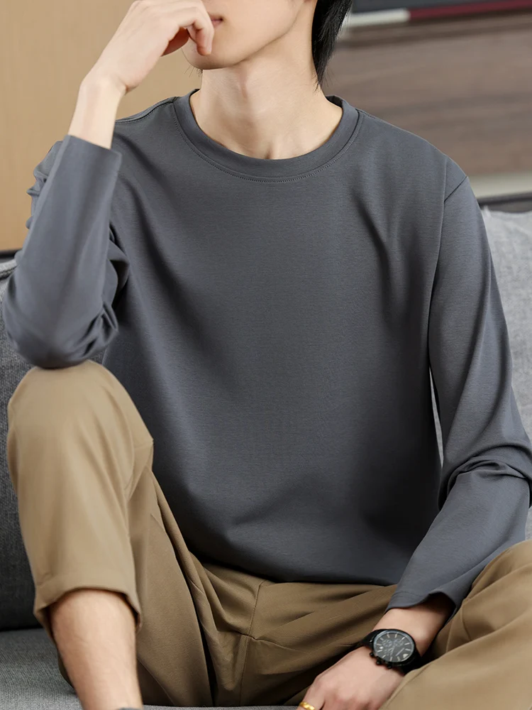 

Spring and summer men's 100% high-density cotton pullover fashion casual shirt thin atmospheric Joker top.