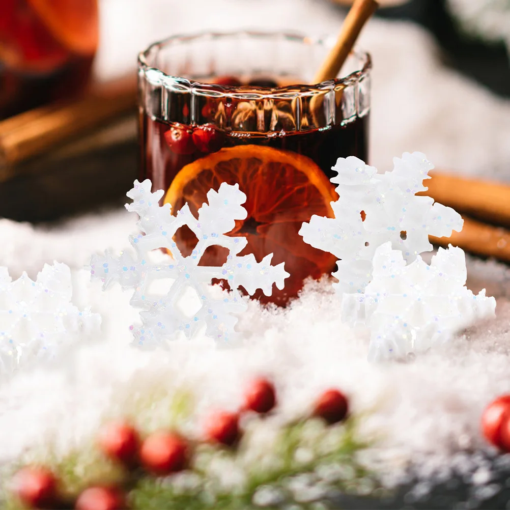 

100pcs Resin Snowflake Accessories Xmas Mini Snowflake Christmas Home Decorations Ornament Hanging Pendants