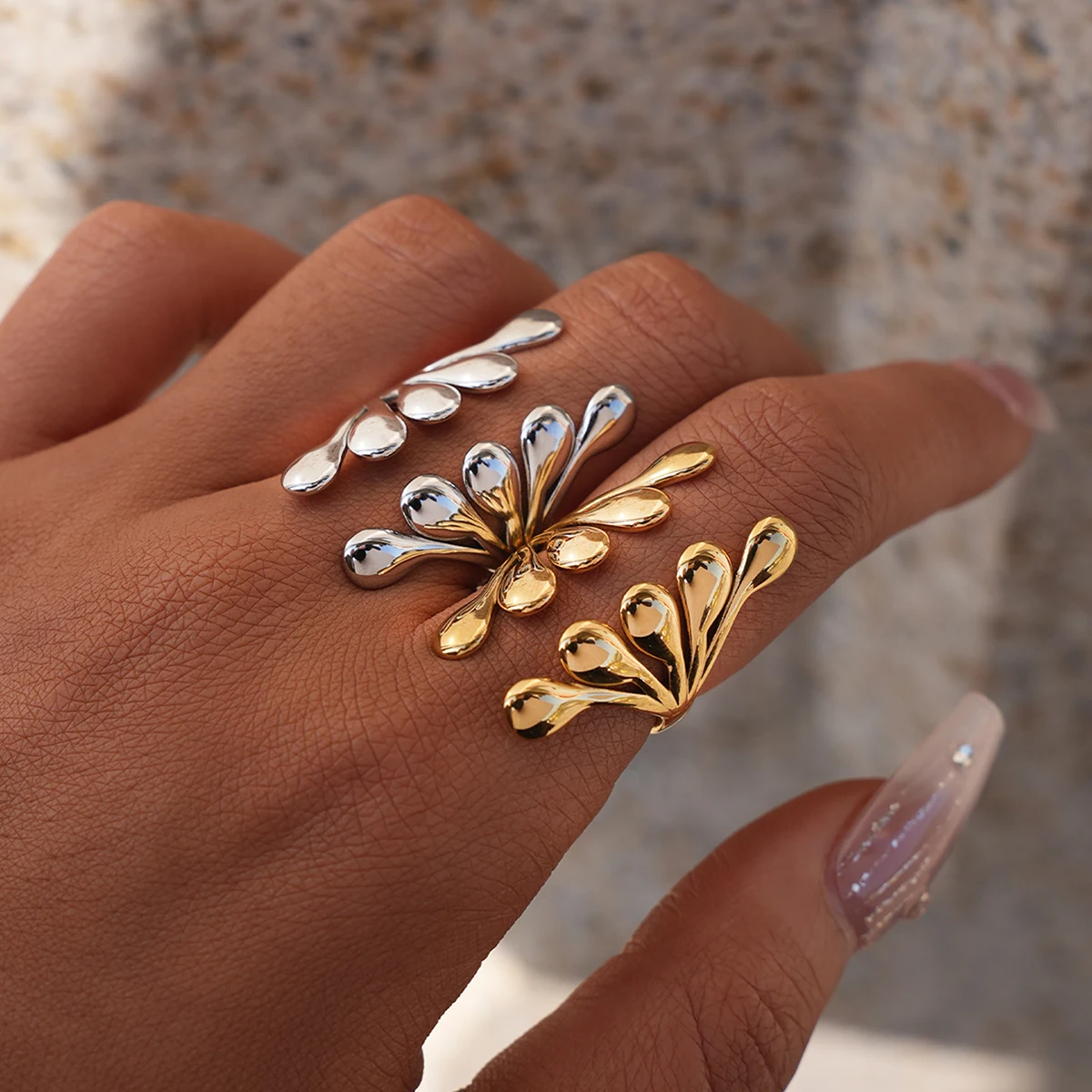 New 18K Gold PVD Plated Stainless Steel Metal Geometric Adjustable Creative Ring Women Daily Fashion Jewelry Accessories view 6