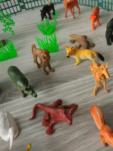 54 Pcs Mini Jungle Animal Toys Set  Realistic Wild Plastic Animals Learning Toys Elephant Gazelle Giraffe Gnu Gorilla Lion Tiger