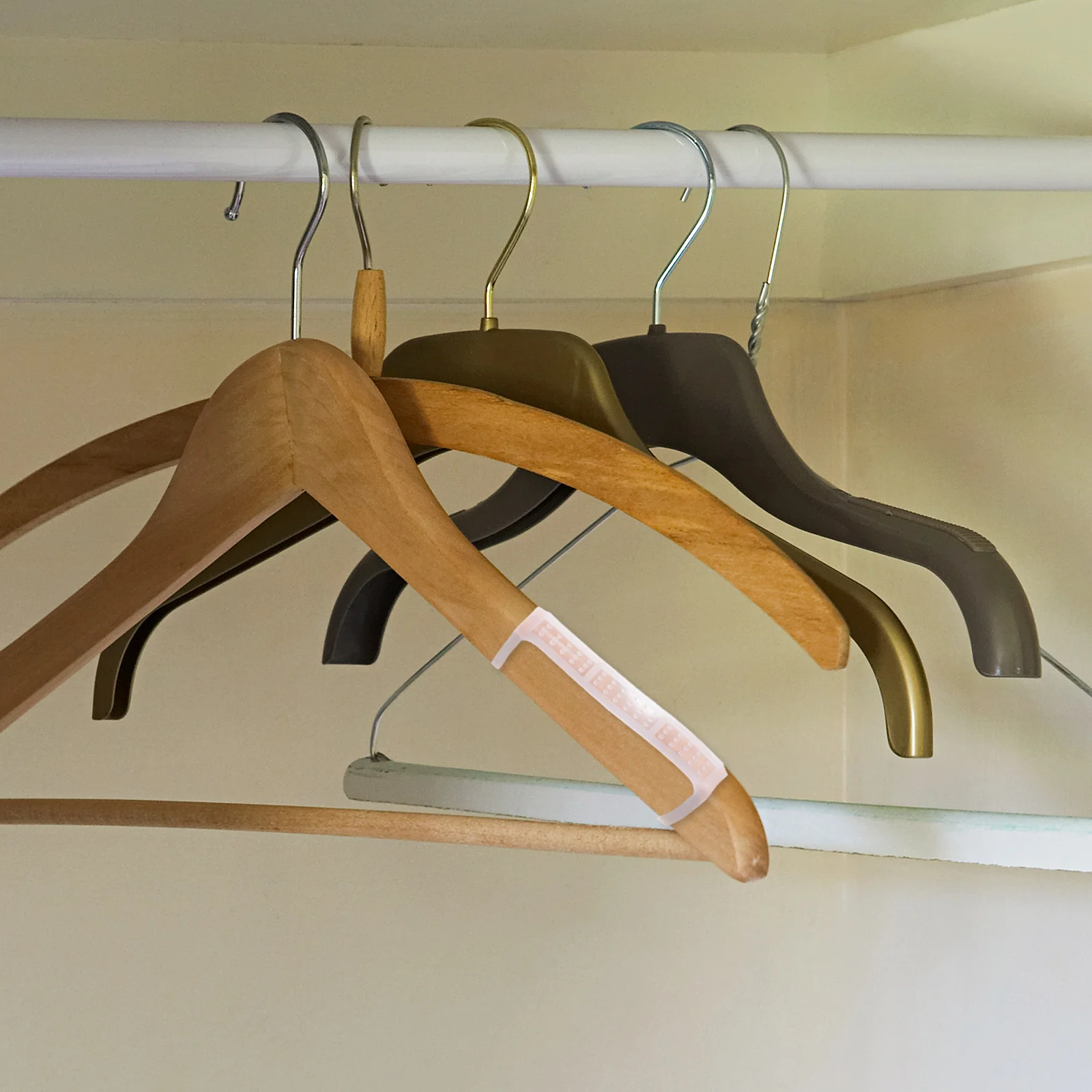 

100 Pcs Anti-slip Clothes Hanger Cover Shoulder Pads Supply Plastic Form Wide Hangers