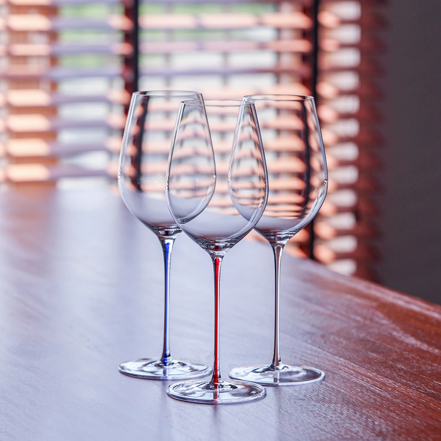 CRISON高級シリーズクリスタルガラス製手作り赤ワイングラ - Wine Bottle Size のレビューと価格