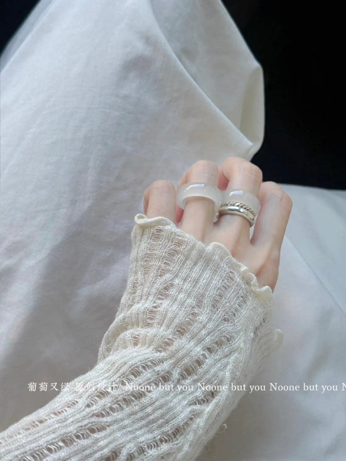 

Natural white ice suet jade ring white jade Hetian ring finger wrench