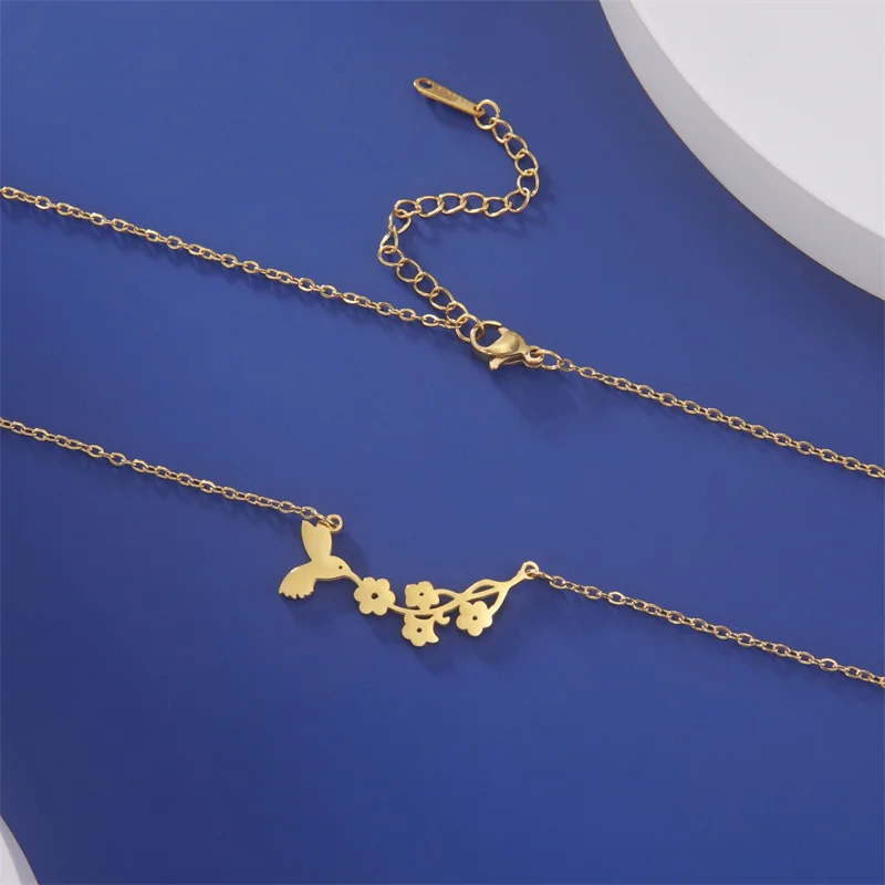 Klassische Goldfarbe Edelstahl Halskette für Frauen Kette Halsreif Mond Kaktus Anhänger Halskette Schmuck Geburtstags geschenk Großhandel – Detail 24