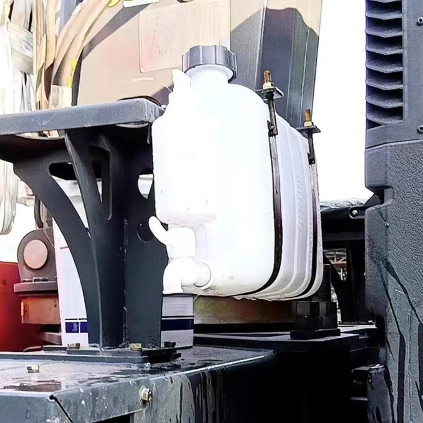 

Water Tank Multipurpose Portable Sturdy for Emergency Cars Driving Tour