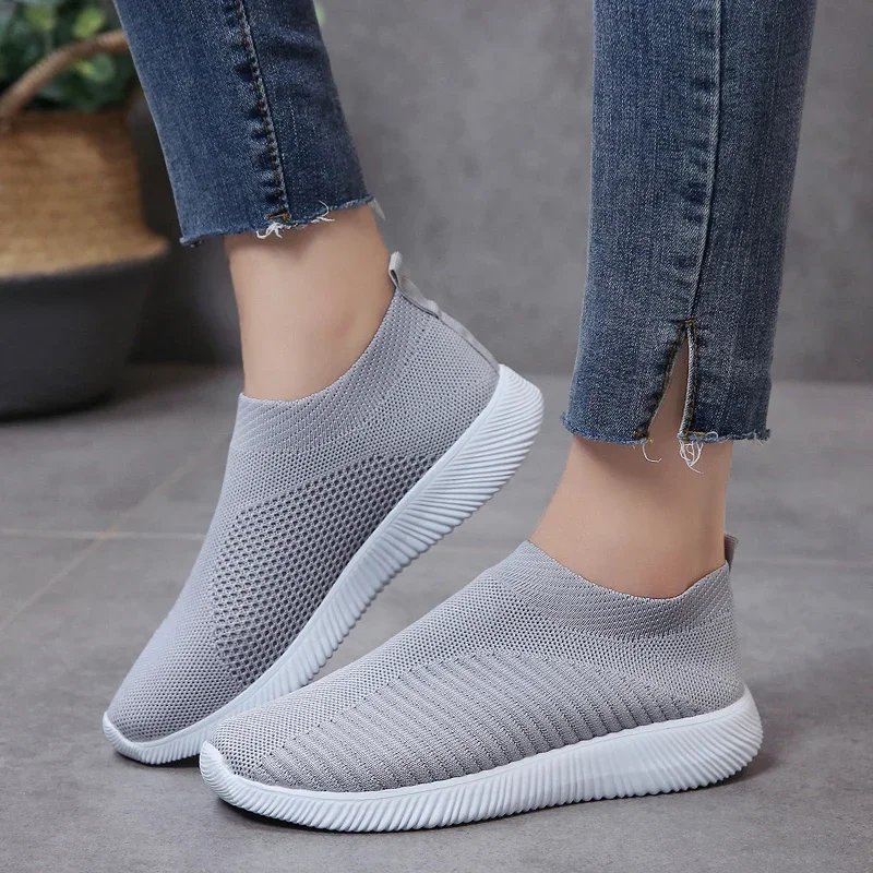 

Maogu Ladies Casual Running Shoes Woman Knit Sock Shoes Flats Plus Size 43 Breathable Mesh Summer Sneakers Women Slip on Soft
