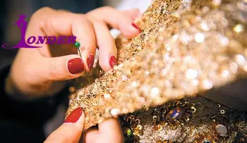 Voor De Extra Vergoeding Aangepaste Kosten Trouwjurk