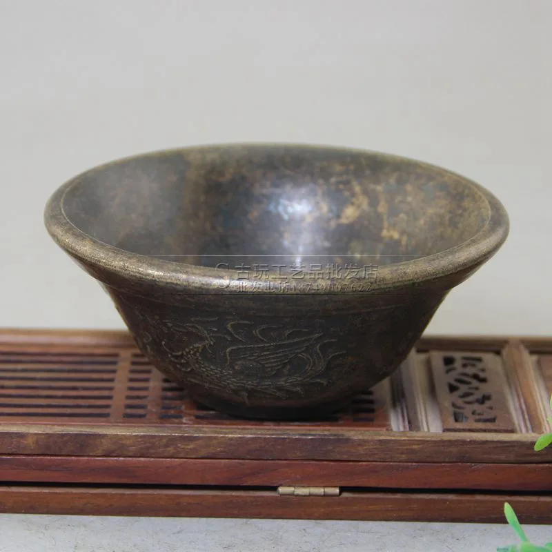 

Early handicrafts pattern brass retro handicrafts brass four big beast gossip bowl ornament