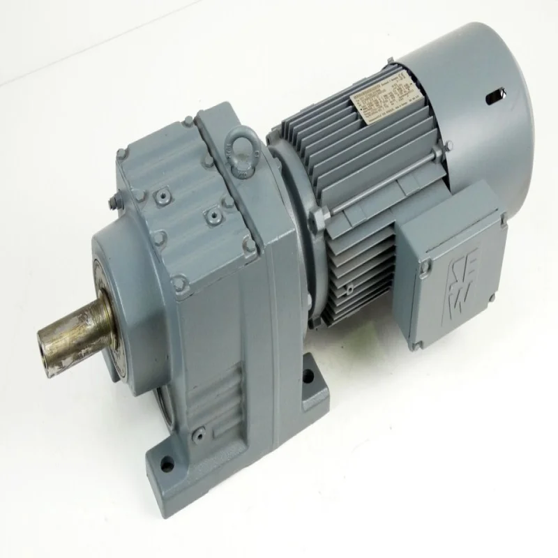

Новый оригинальный мотор-редуктор PLC R77 DT100LS4/BMG 2.2кВт 1400 об/мин + инвертор *Отличное предложение по выгодной цене*