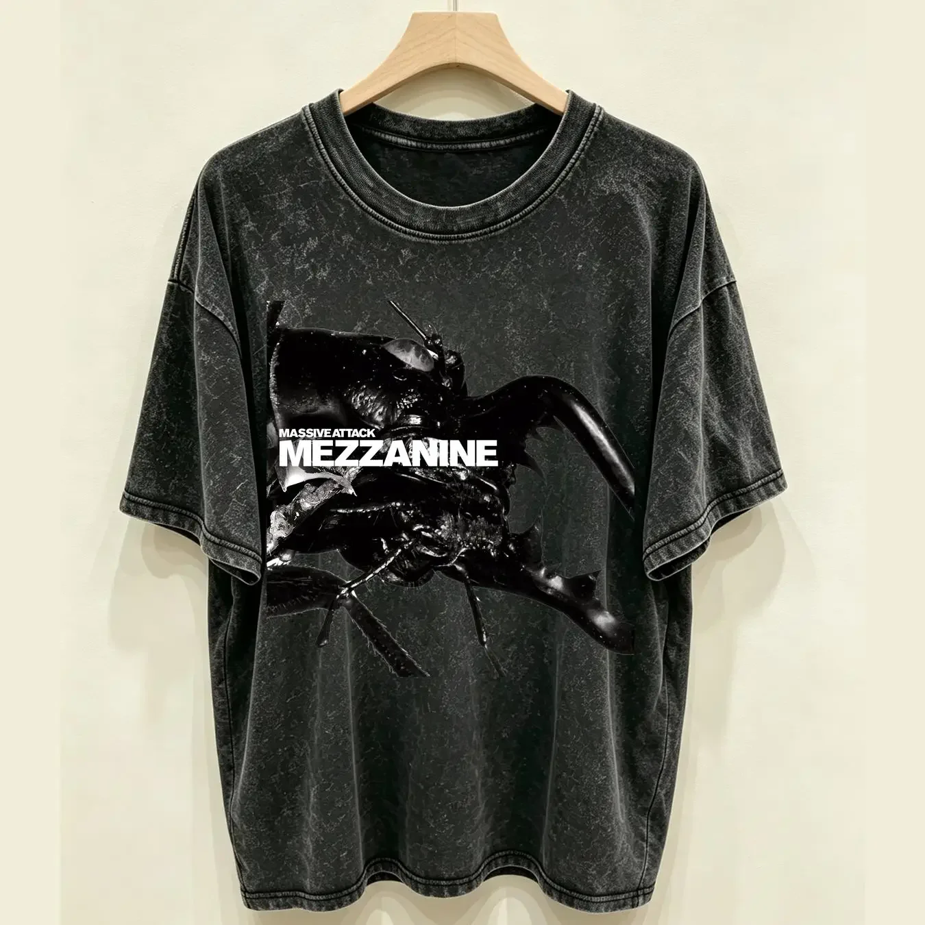 washed T Shirt Massive Attack Mezzanine 1998 Robert Del Naja 3D Tricky Mushroom Daddy G long or short sleeves vintage Washed