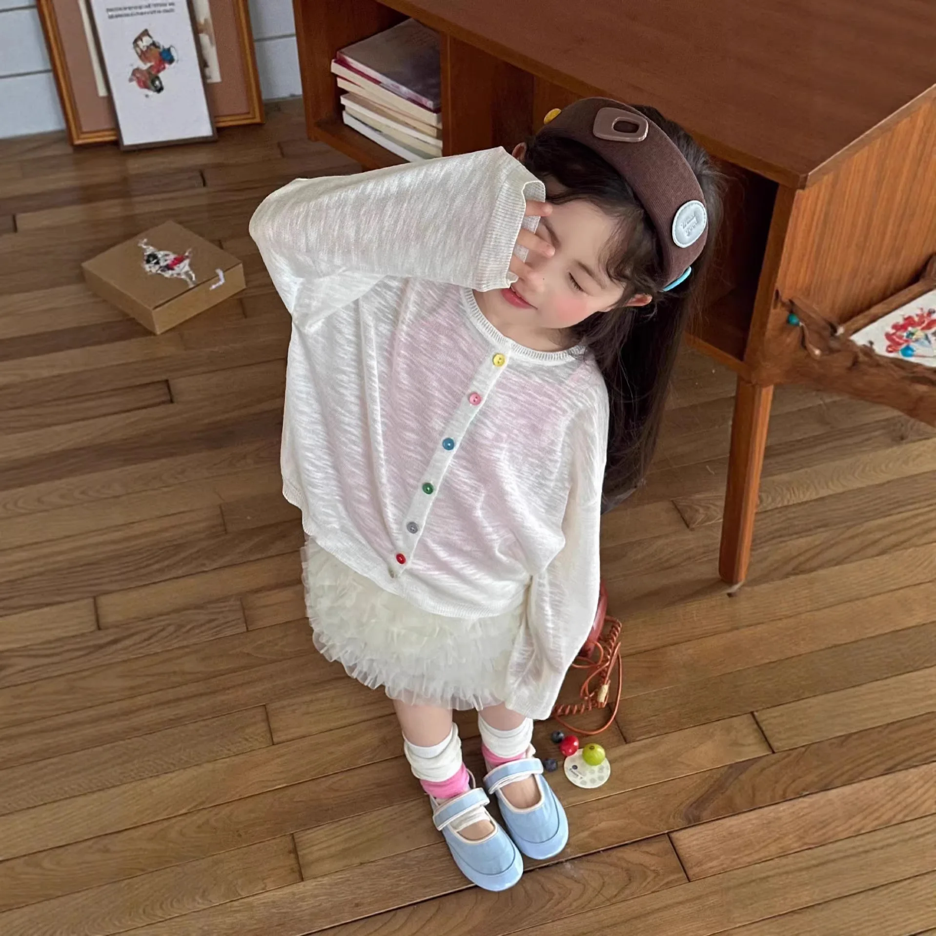 

Girls Jacket 2026 Spring New Korean Edition Rainbow Button Breathable Sunscreen Jacket Casual Fashion Daily Elegant Wear