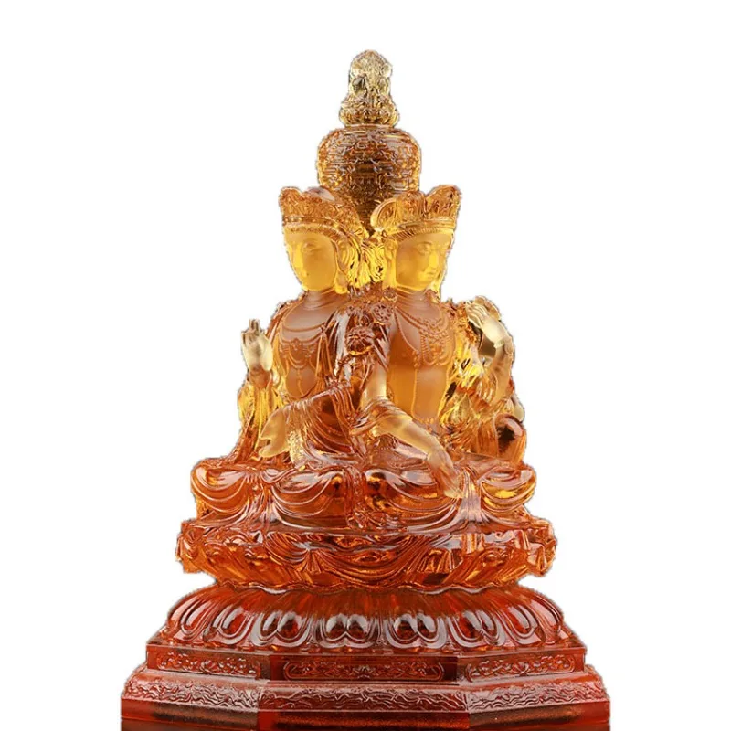 the temple's home Buddhist hall is for carrying, offering, worshiping, and the Dharma Protector ornament is proofed.