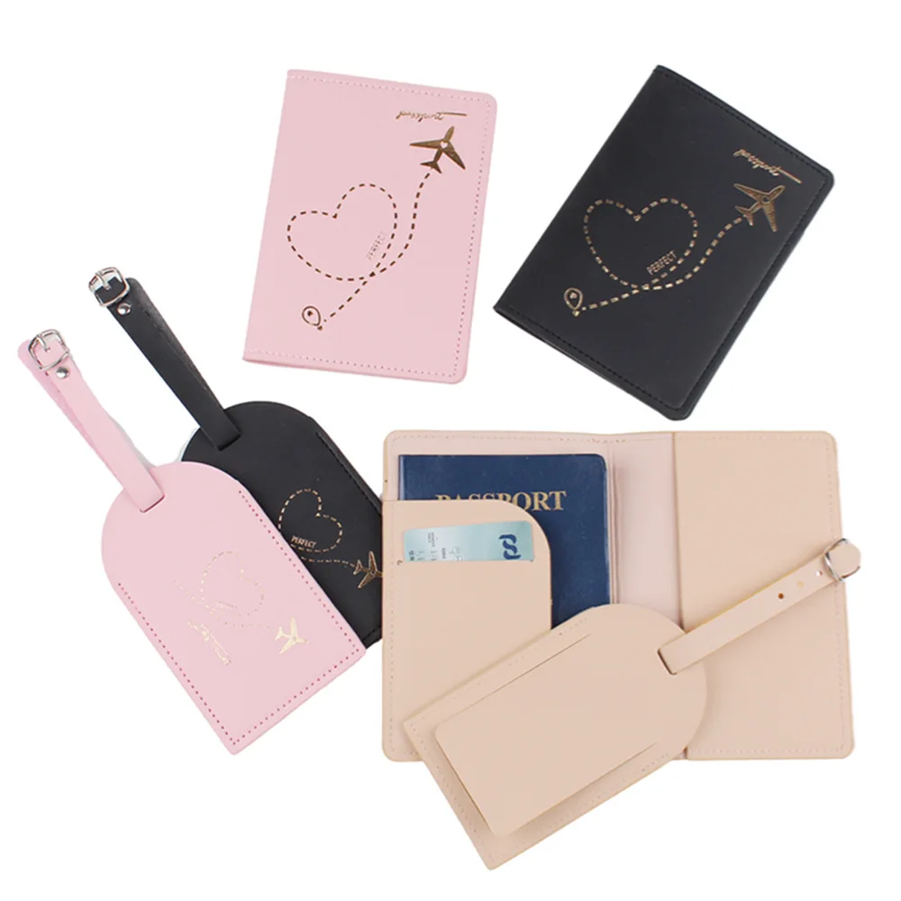 

Heart Print Passport Holder for Travel, Passport Cover Holder and Luggage Tag Set, PU Leather Travel Accessories for Women Men