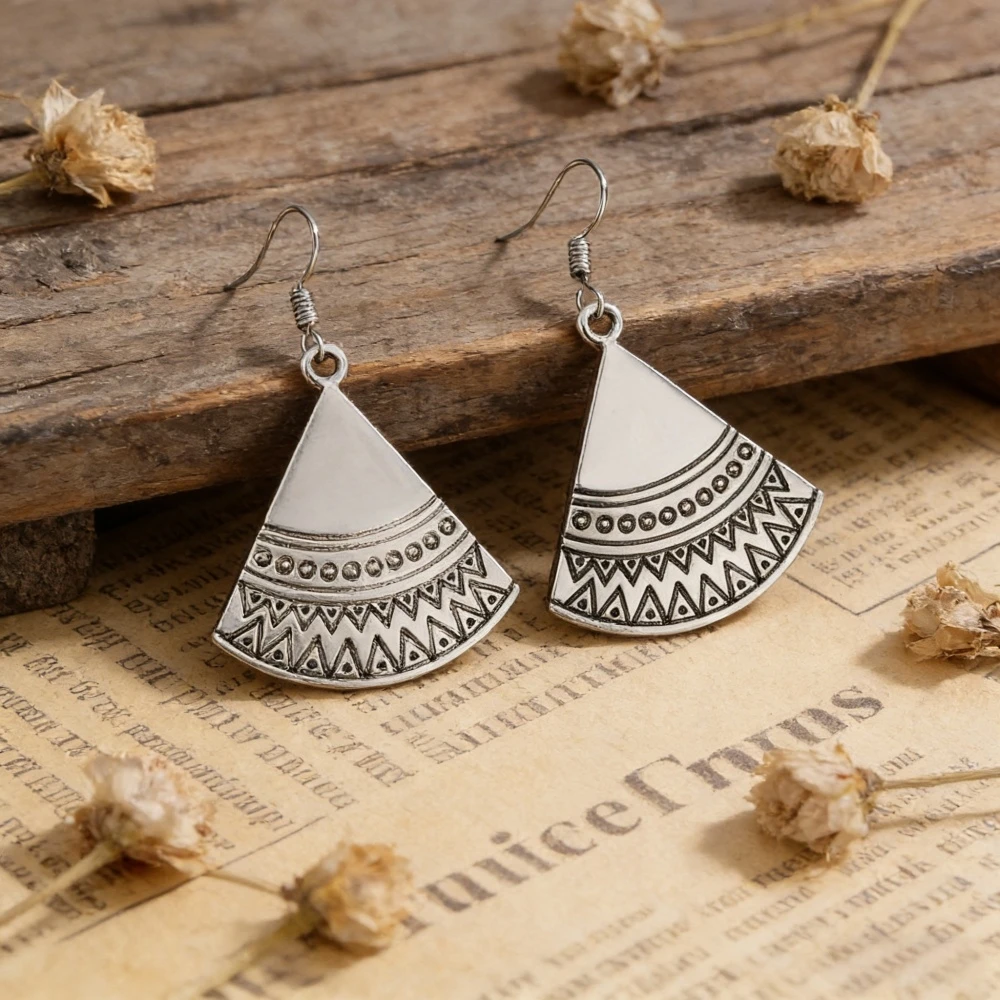 A Pair of Retro Fan-Shaped Triangular Ethnic-Inspired Earrings, Bohemian Tribal Geometric Carved Pattern Drop Earrings, Ideal