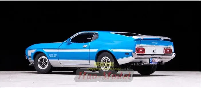 Sunstar 1/18 For Ford mustang Boss 351 1971 Muscle Car Model Alloy Diecast Simulation Boys Birthday Gift Hobby Display Ornaments