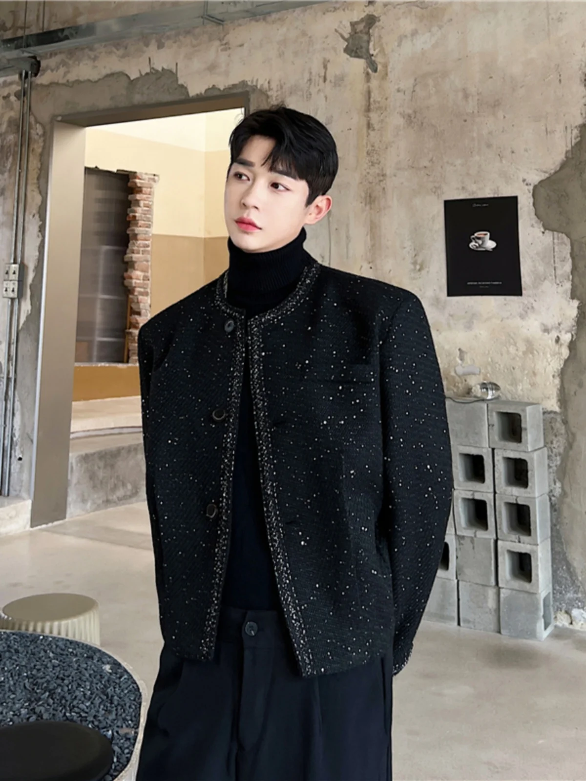 

Весенне-осеннее роскошное мужское пальто из шелковой шерсти в корейском стиле: модное и элегантное