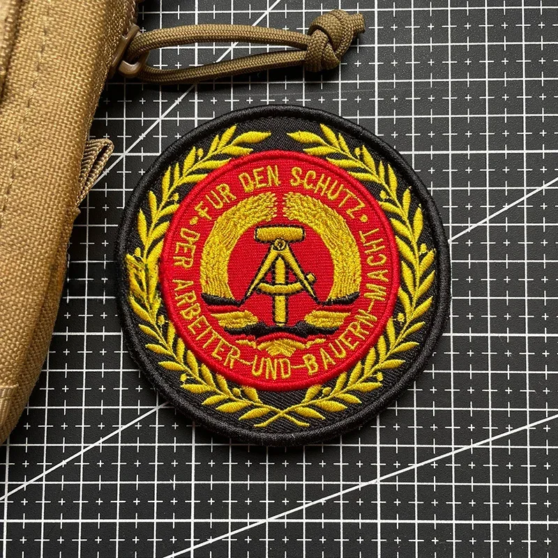 DDR East Germany Round Tactical Patch Military Armband Retro Embroidery Morale Badge Patches for Backpack Jacket Applique