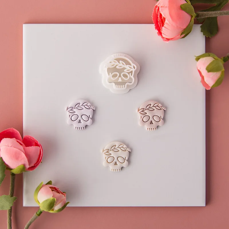 Cute Skull Shape Polymer Clay Cutter Soft Pottery DIY Earrings Jewelry Pendant Cutting Mold Jewelry Modeling Pottery Tool