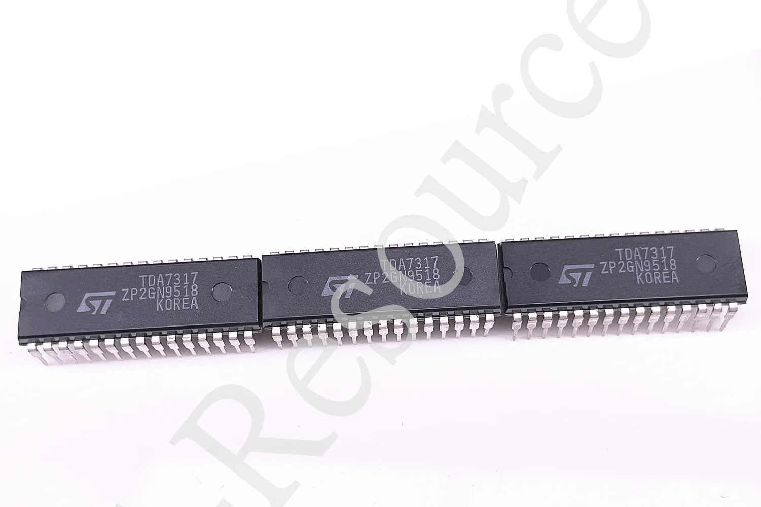 (10pcs) TDA7317 SDIP-30 7317 DIP30 FIVE BANDS DIGITAL CONTROLLED GRAPHIC EQUALIZER